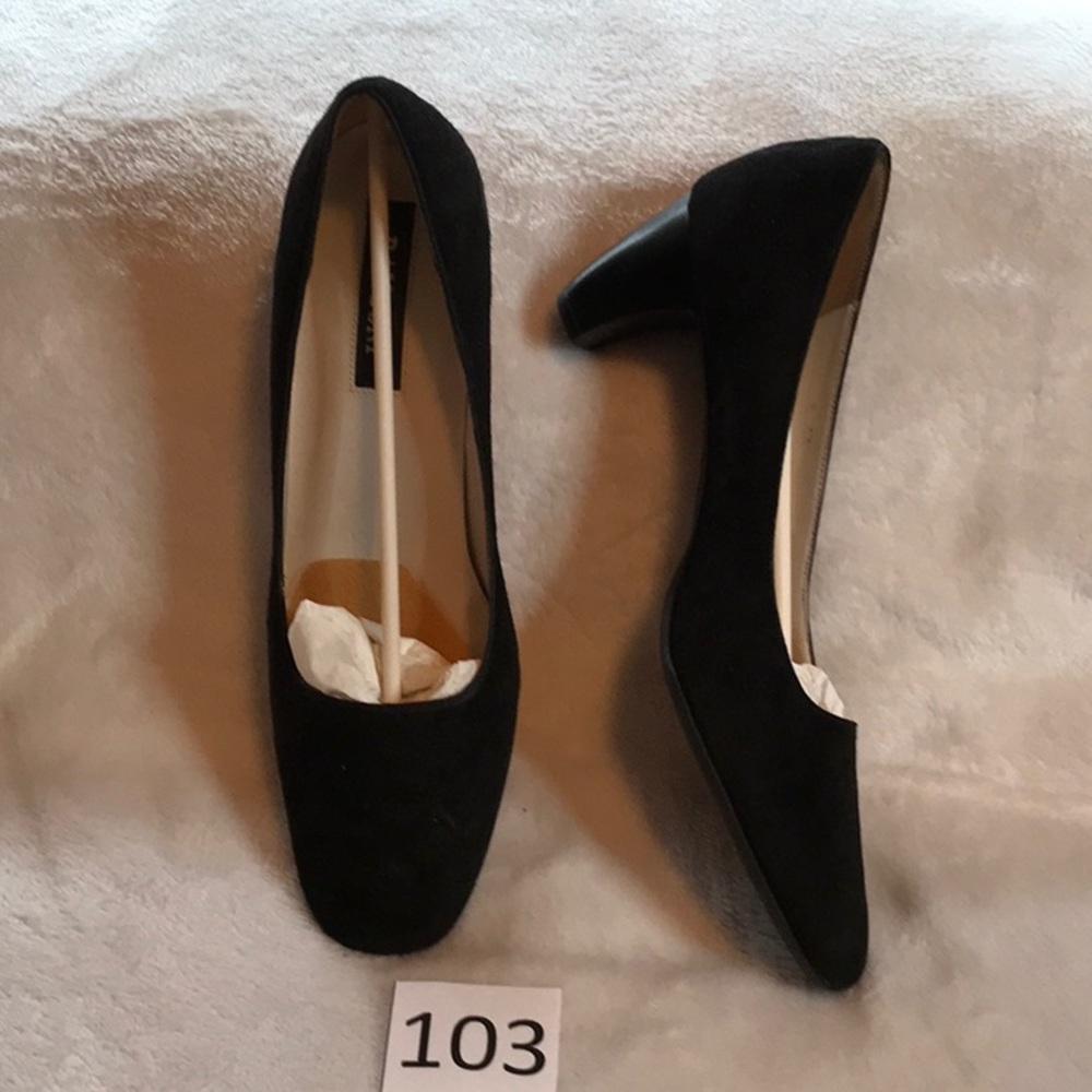 Rangoni black suede shoes (narrow)